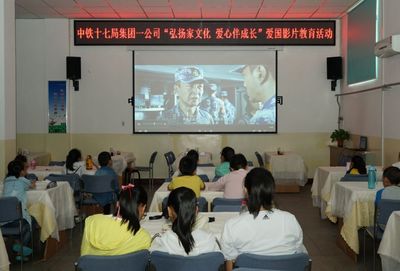 鐵建兒女的歡樂暑假 在探索與陪伴中成長